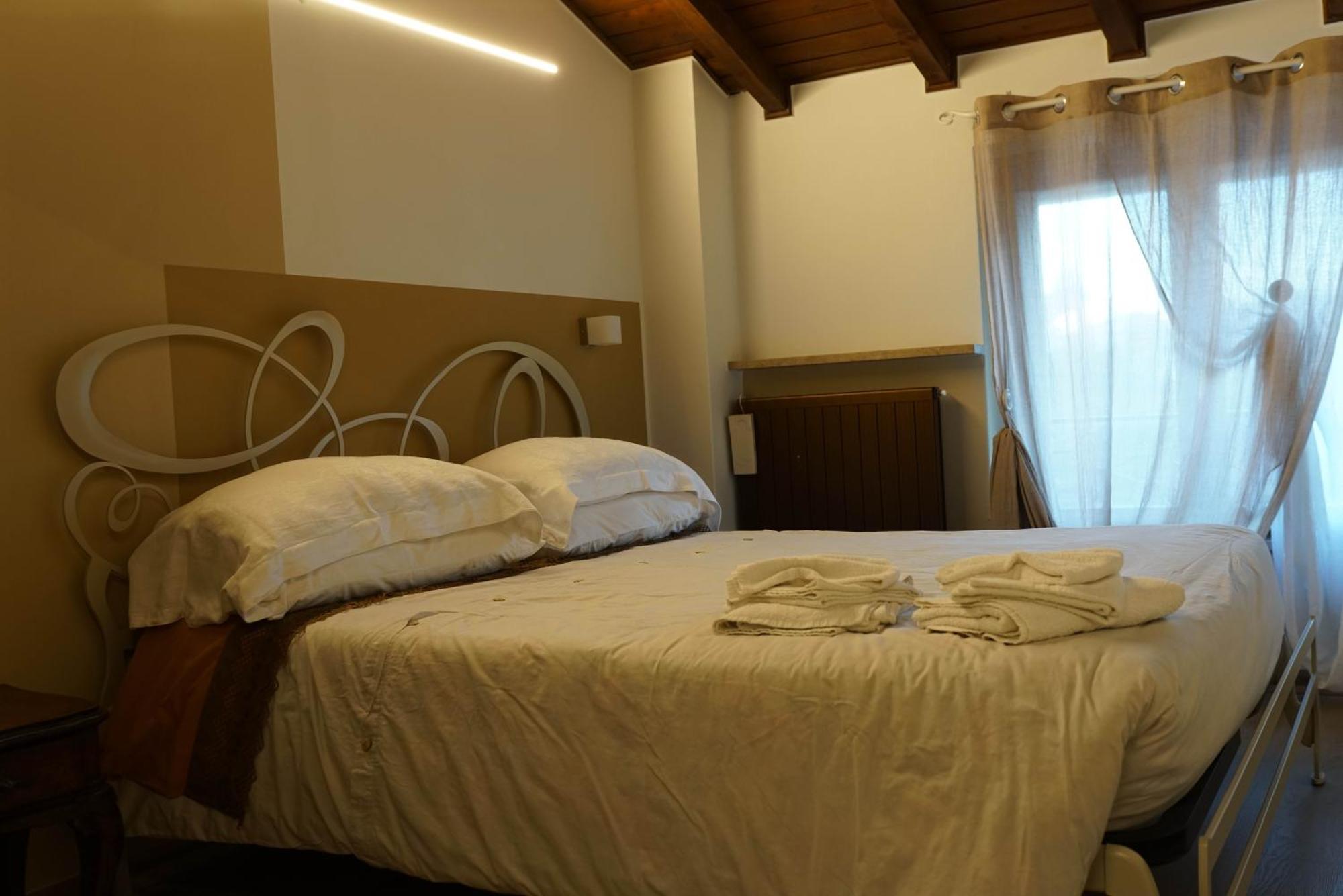Portola La Vecchia Dimora Villa Roncola Exterior photo